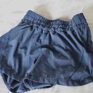 lululemon track that high-rise lined short 3” true navy RETAIL:$68
